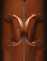 Cartier: Cartier Presents Its New Panthère Handbag - Luxferity